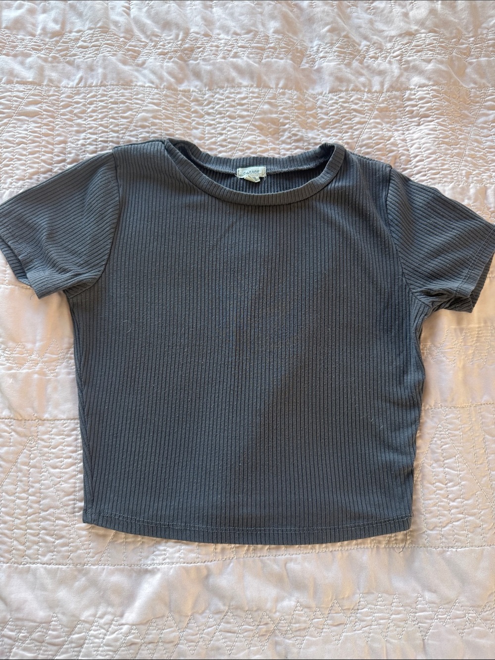 Garage Ribbed Short Sleeve Crop Top - Charcoal Gray